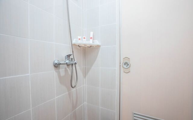 OYO 1070 Kuningan Residence