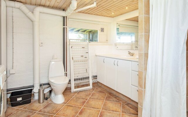 Scenic Holiday Home in Hovedstaden near Sea