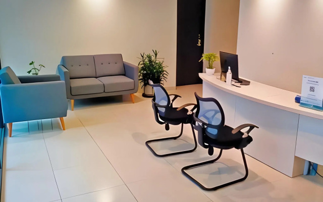 LeGreen Suite Sudirman
