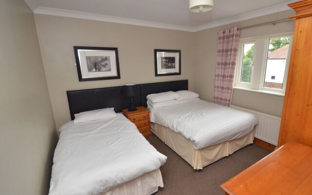 Plawsworth Aparthotel