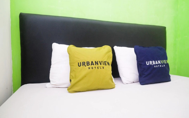 Urbanview Hotel AVA near Akademi Kepolisian Semarang