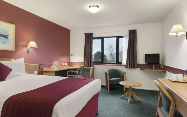Days Inn Abington M74