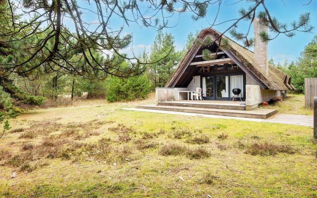 6 Person Holiday Home in Romo-by Traum