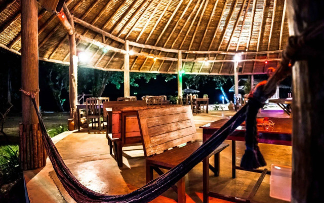 The Tropical Beach Resort