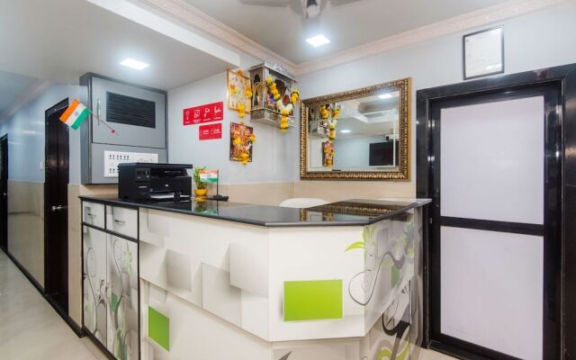 Oyo 13675 Hotel Elegant