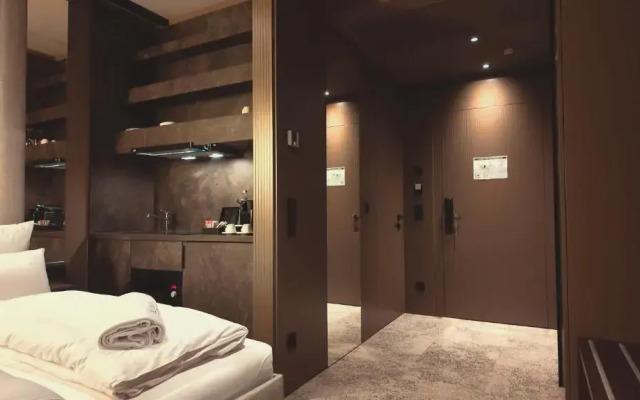 Bellman Hotel