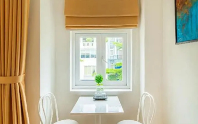 Simmi 4 Hotel & Apartment Near SECC