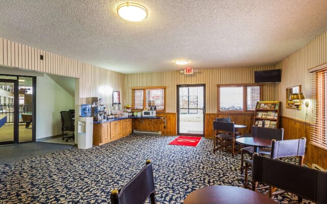 Econo Lodge Waupaca