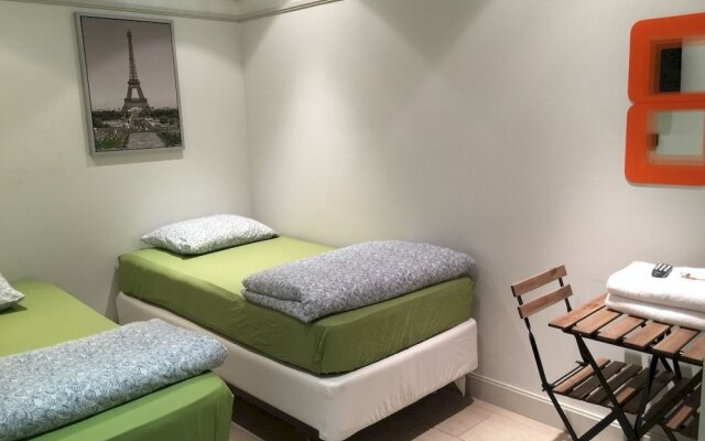 459 West 43rd Street