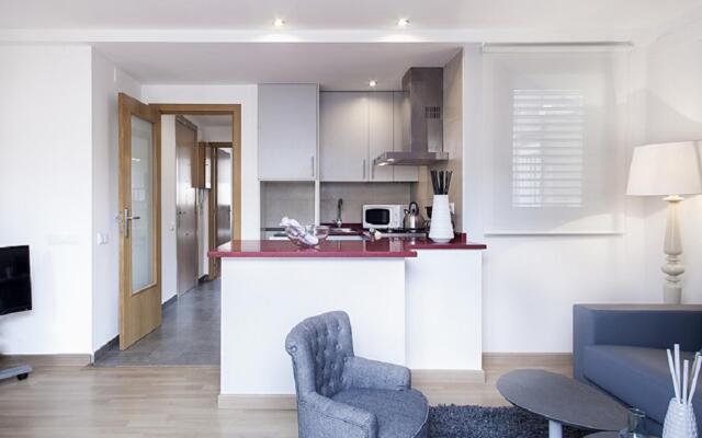 Rambla Paris Attic Apartment