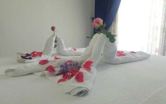 Derin Butik Otel