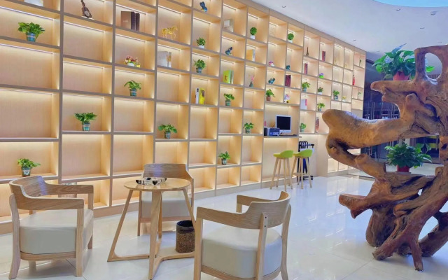 Wanjia Business Hotel (Zaozhuang Maoyuan)