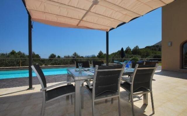 Finca Carabou 8 Pax