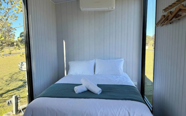 Tiny Away Escape at Granite Belt – Guest Rooms – Storm King