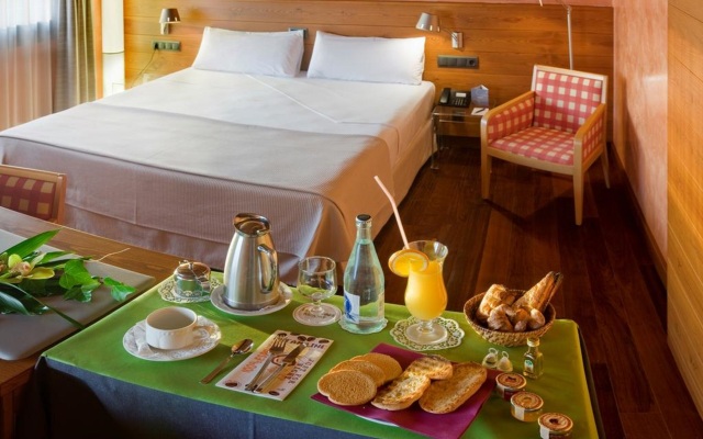 Montanyá Hotel