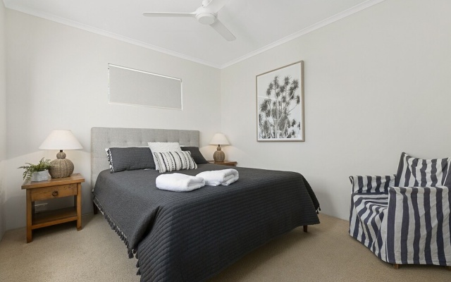 Sunshine Beach Penthouse with Beach Views - Unit 9/21 Park Crescent, Sunshine Beach – Guest Rooms – Sunshine Beach