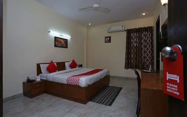 OYO Rooms Cyber Park II