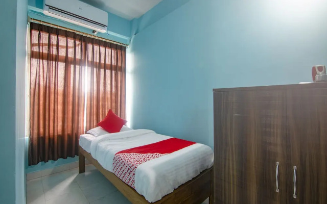 LG Towers By OYO Rooms