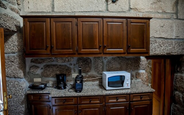 Rustic House with Swimming Pool, Vieira Minho by Izibookings