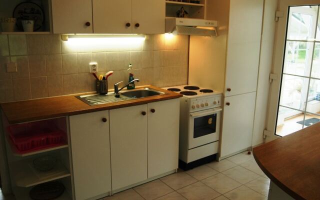 Serene Holiday Home With Private Garden, Whirlpool, Terrace
