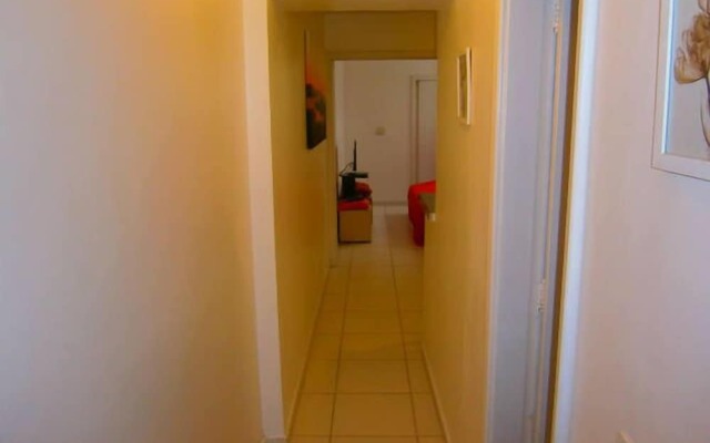 Etours - Prático Apartamento em Copacabana 1141