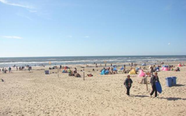 De weg naar het strand