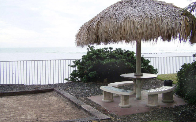 Seabreeze Condominiums