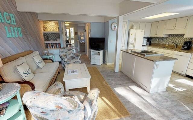 196 Beachwalk 3 Bedroom Condo