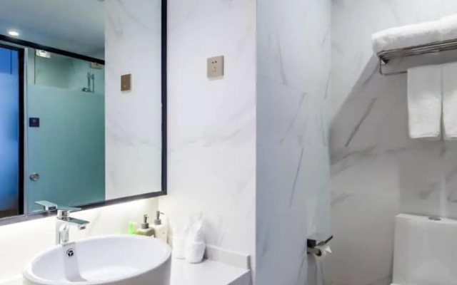 Poltton International Apartment Yangshuo