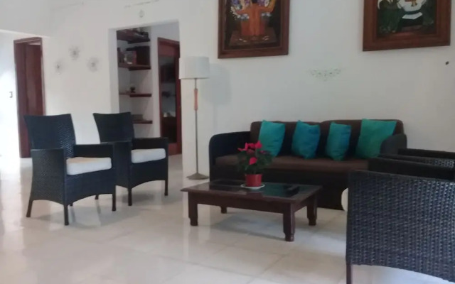 Villa Oasis B&B Cancun Airport
