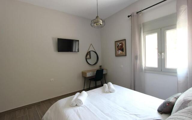 Modi Holiday Home 1