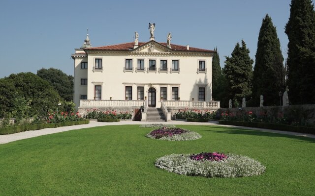 Palazzina di Villa Valmarana