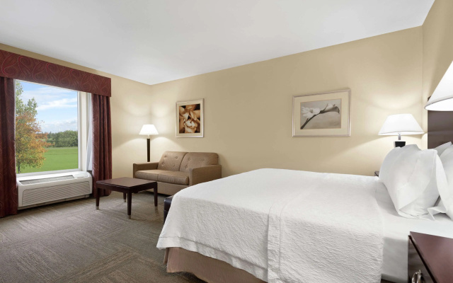 Hampton Inn & Suites Brunswick