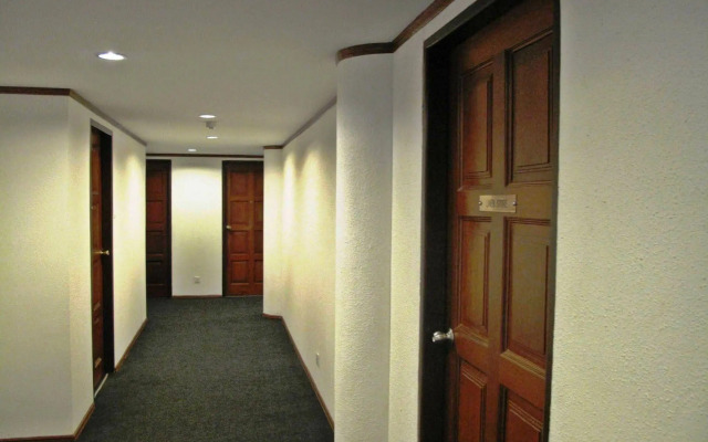 Orchid Hotel