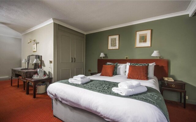 The Manor Hotel