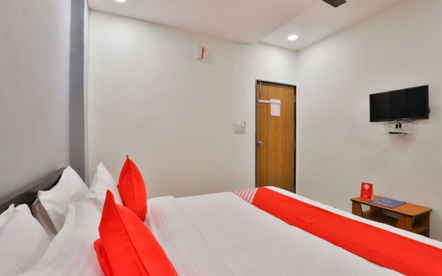 OYO 16675 Hotel Shri Krishna Inn