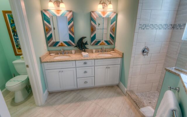 Antigua Bay Apartment 5