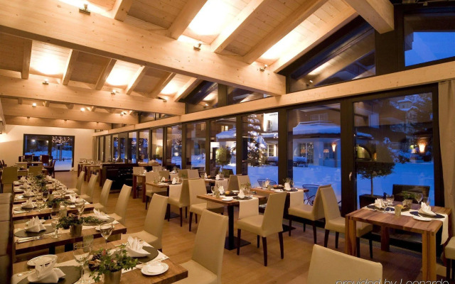 Le Mirabeau Hotel & Spa