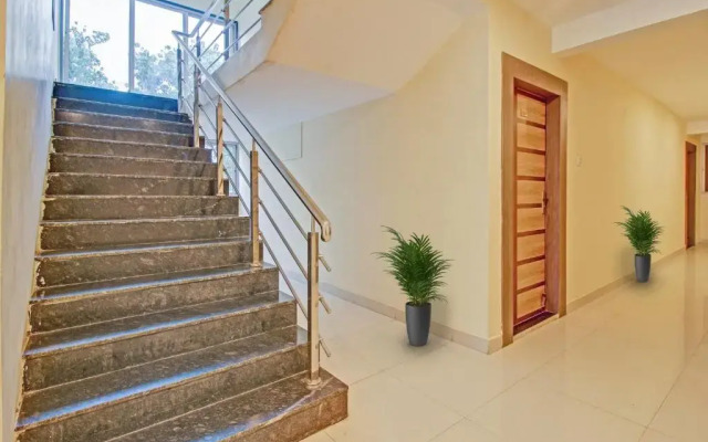 Capital O 91236 Sudama Residency