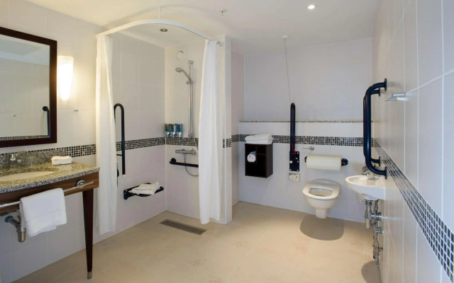 Hampton by Hilton Liverpool City Center