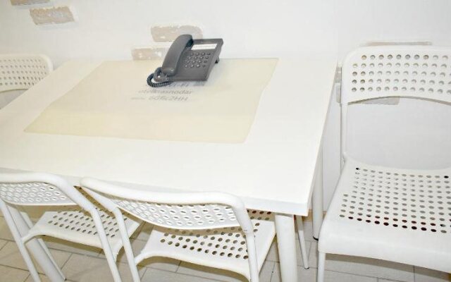 Английский Дом Апарт Отель