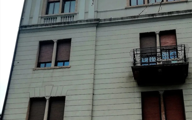 Casa Mia - NO Reception