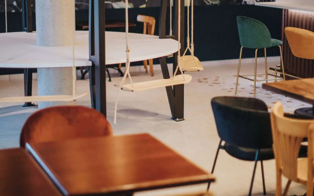 Greet Hotel Brest Aéroport