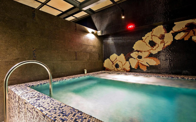 The HO Hotel