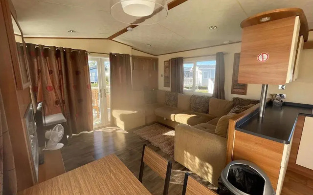 3 Bedroom Caravan at Manor Park Hunstanton