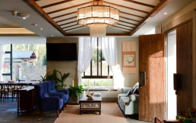 ANANI Inn