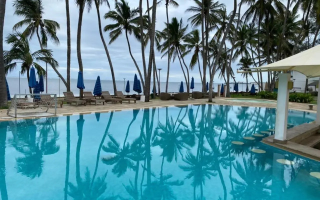 Kenya Bay Beach Hotel
