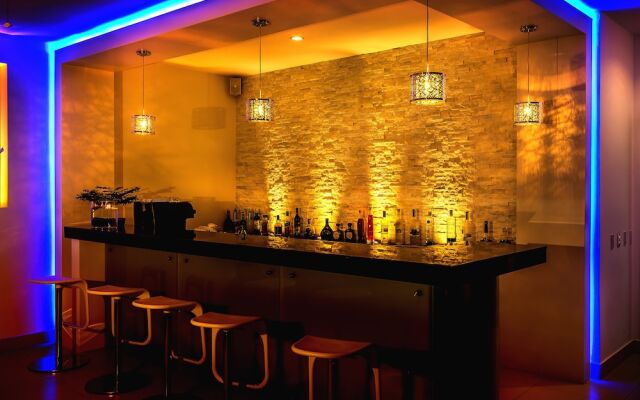 Elements Hotel Boutique