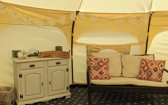 Immaculate Lotus Belle Tent Retreat, North Devon