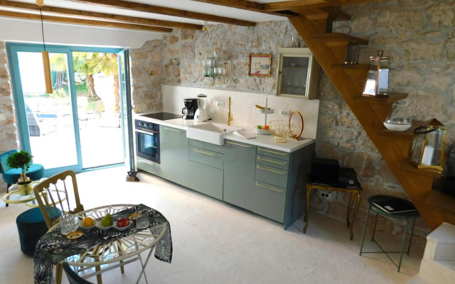 bezauberndes Steinhaus mit Garten in der Altstadt von Rovinj